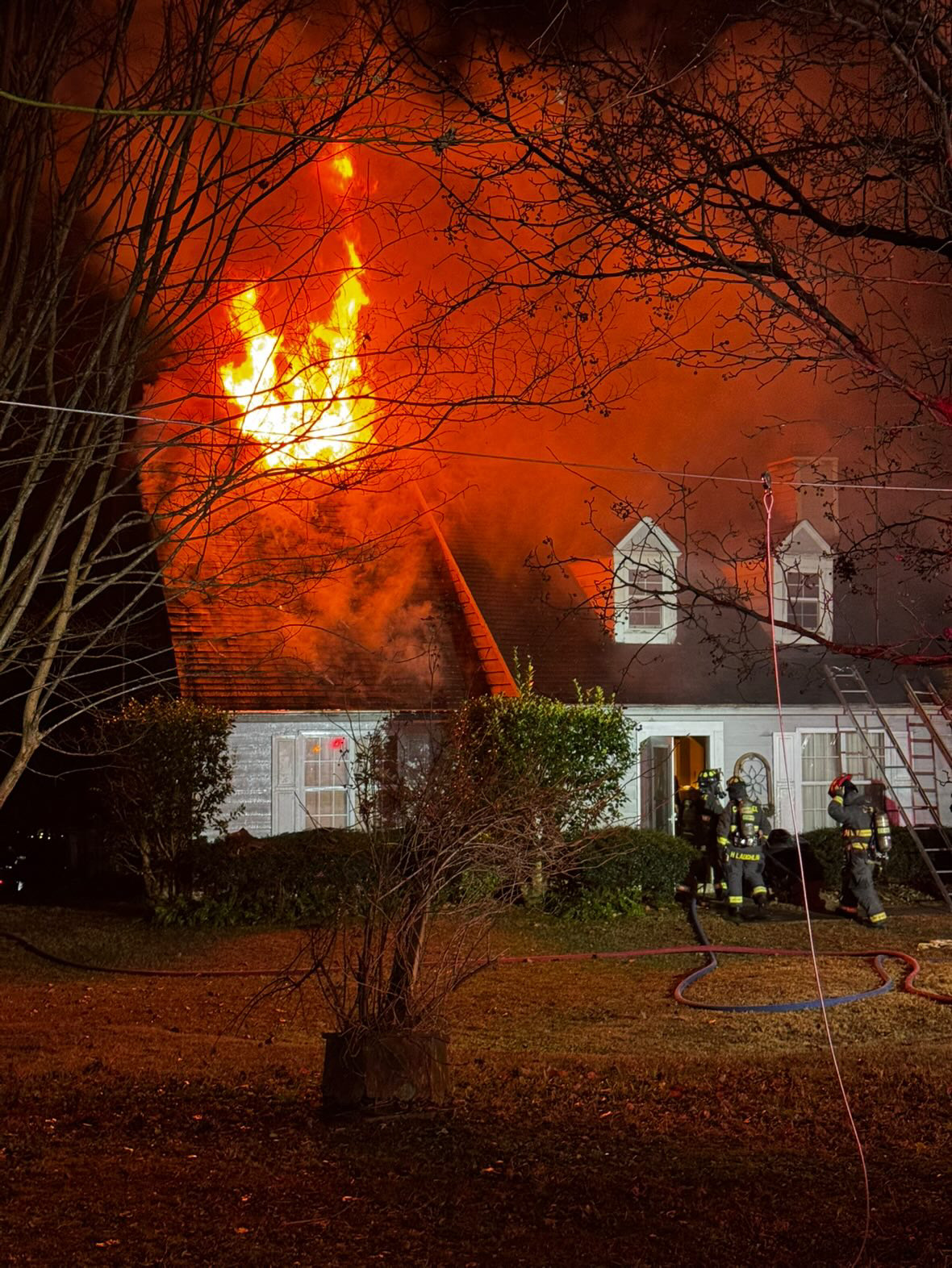 Firefighters Contain Late-Night Residential Fire on Braddock Place Firefighters Contain Late-Night Residential Fire on Braddock Place